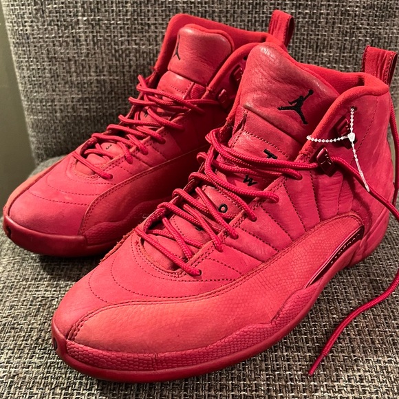 Air Jordan Retro 12 - Picture 1 of 8